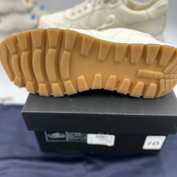 Men’s Prada triangle logo leather sneakers size 8 fits 9 US made in Italy - Picture 8 of 12